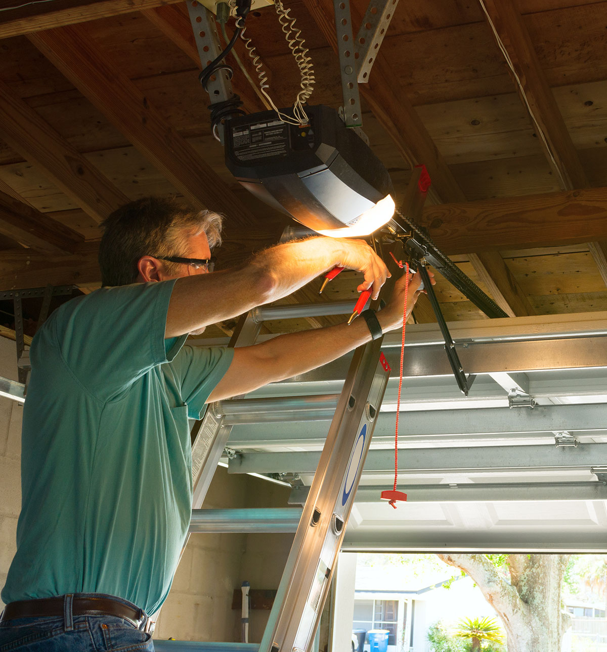 Garage repair